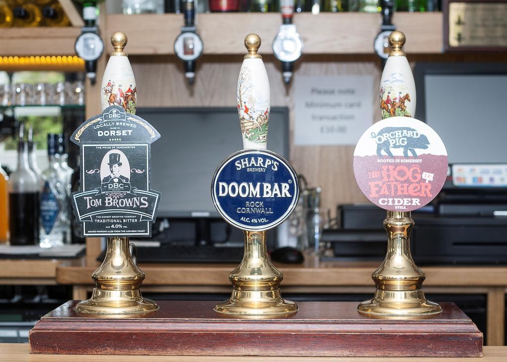The Black Dog Inn Broadmayne Exterior photo